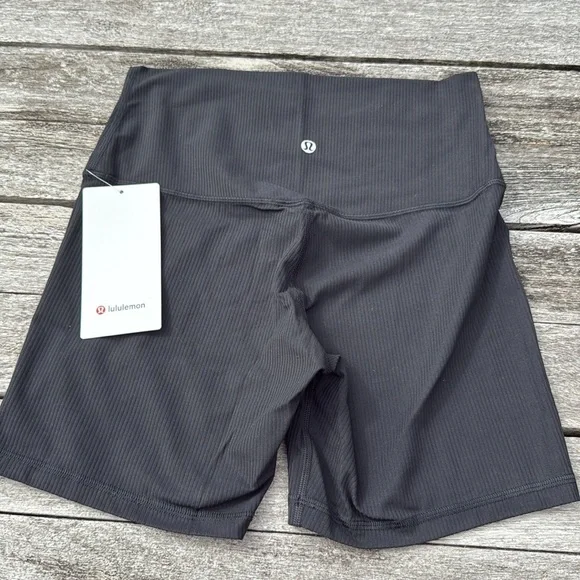 Lululemon Align High-Rise Ribbed Short 6" Black size 12 NWT BIKE SHORTS - Picture 1 of 7